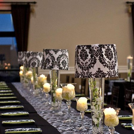 Doubletree By Hilton Phoenix-Gilbert Restaurant bilde